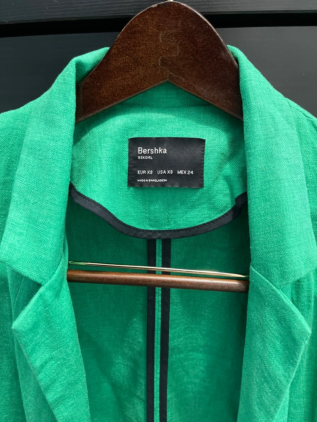Bershka Green Linen Blazer - Size XS (Fits S-M) thumbnail