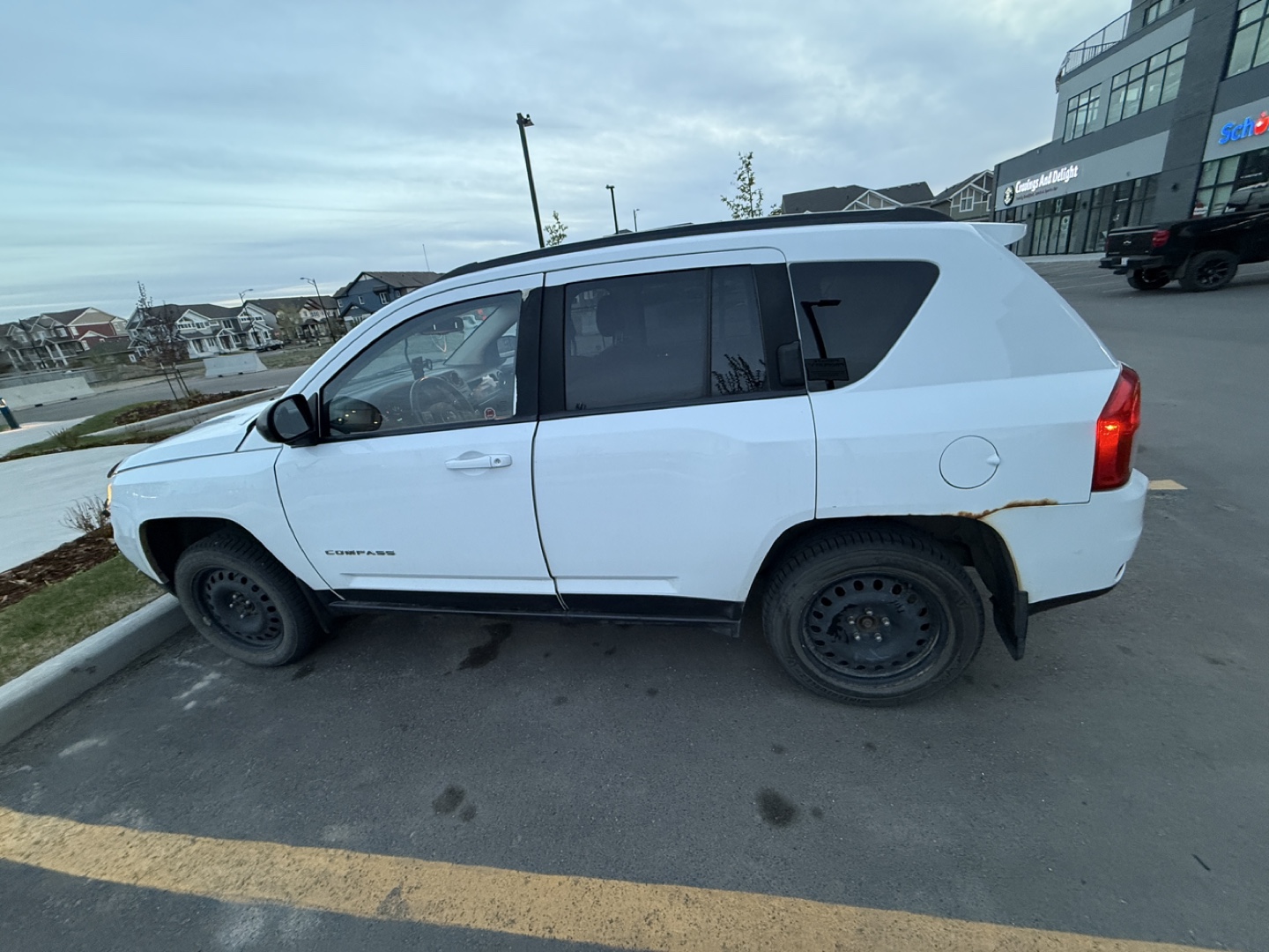 2012 Jeep Compass - White SUV - photo 2