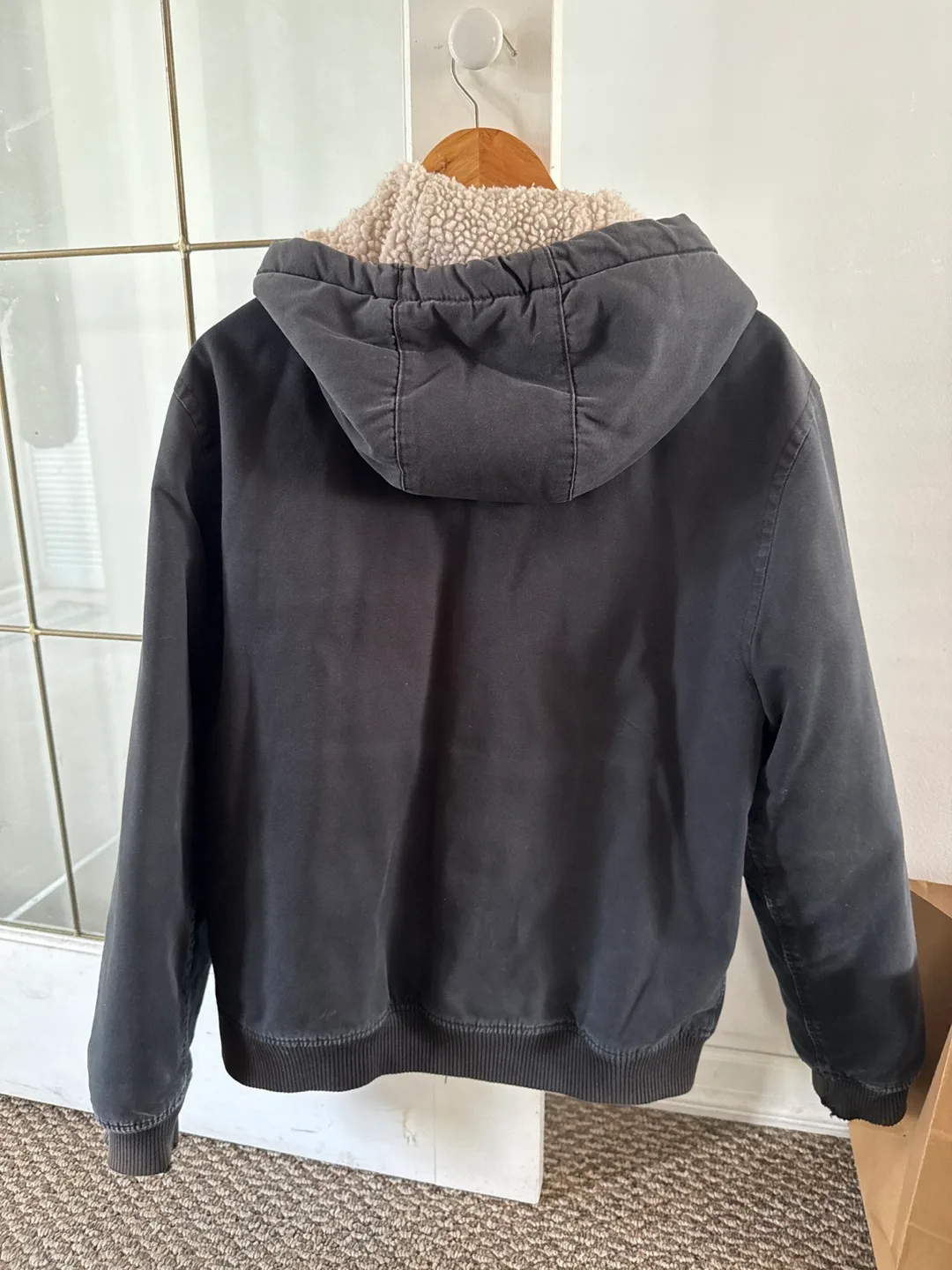 Unisex jacket image indicator(3)