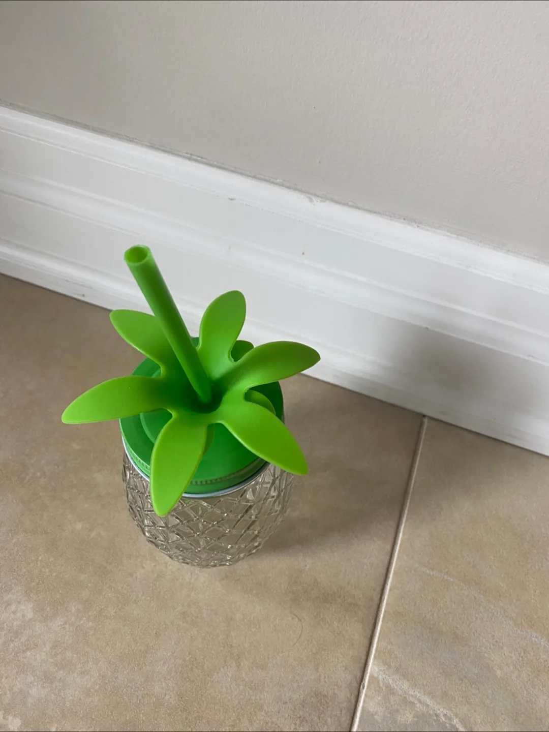 Pineapple Glass Mason Jar with Lid and Straw image indicator(2)