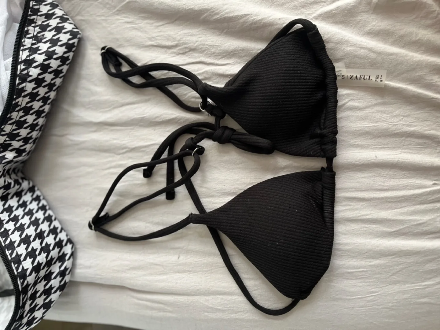 3 Zaful Bikini Sets + one top - Size Small image indicator(10)