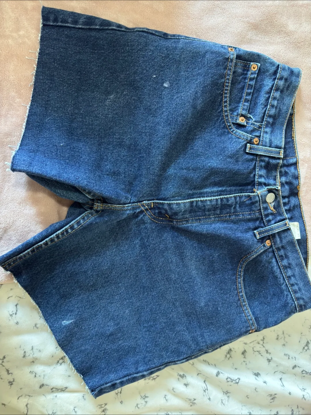 Levi's 505 Regular Fit Denim Shorts - Size W33 L32 image indicator(2)