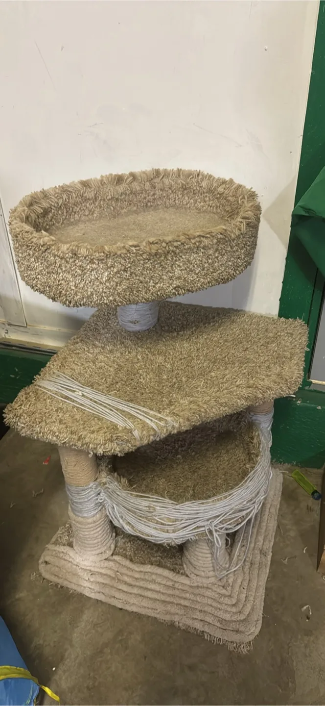 Cat Tree Condo image indicator(4)