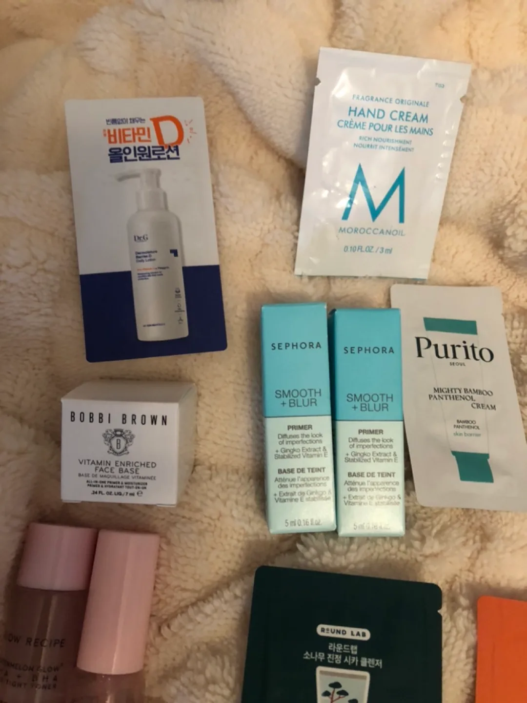 Skincare Sample Set - Variety of Sephora + Korean Skincare image indicator(2)