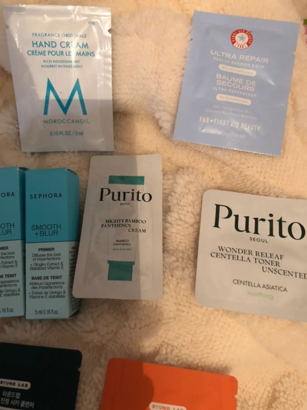 Skincare Sample Set - Variety of Sephora + Korean Skincare image indicator(3)