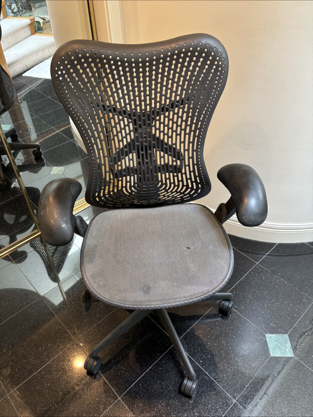 Herman Miller Mirra Chair