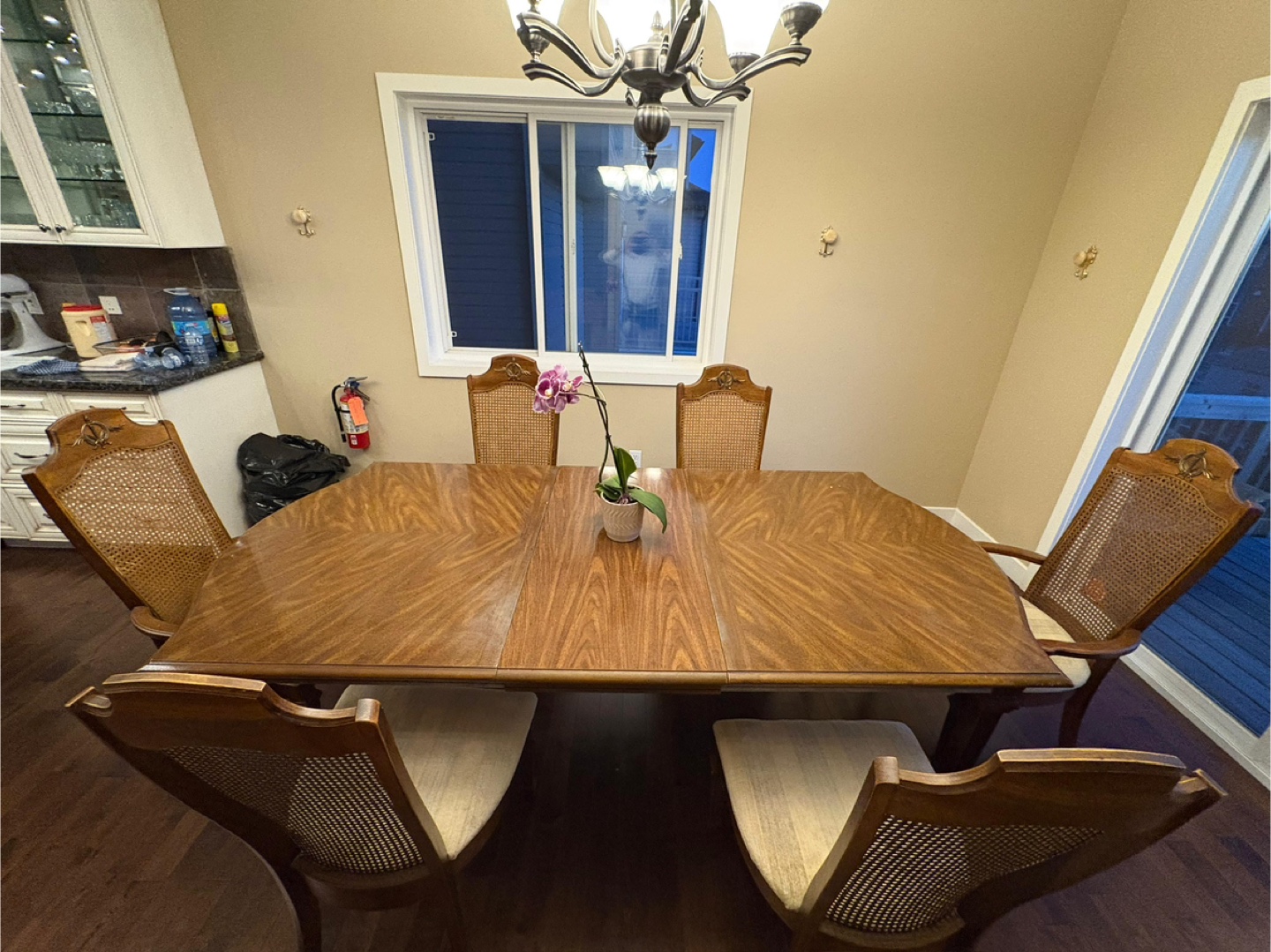 Extendable Dining Table Set with 6 Chairs - photo 5