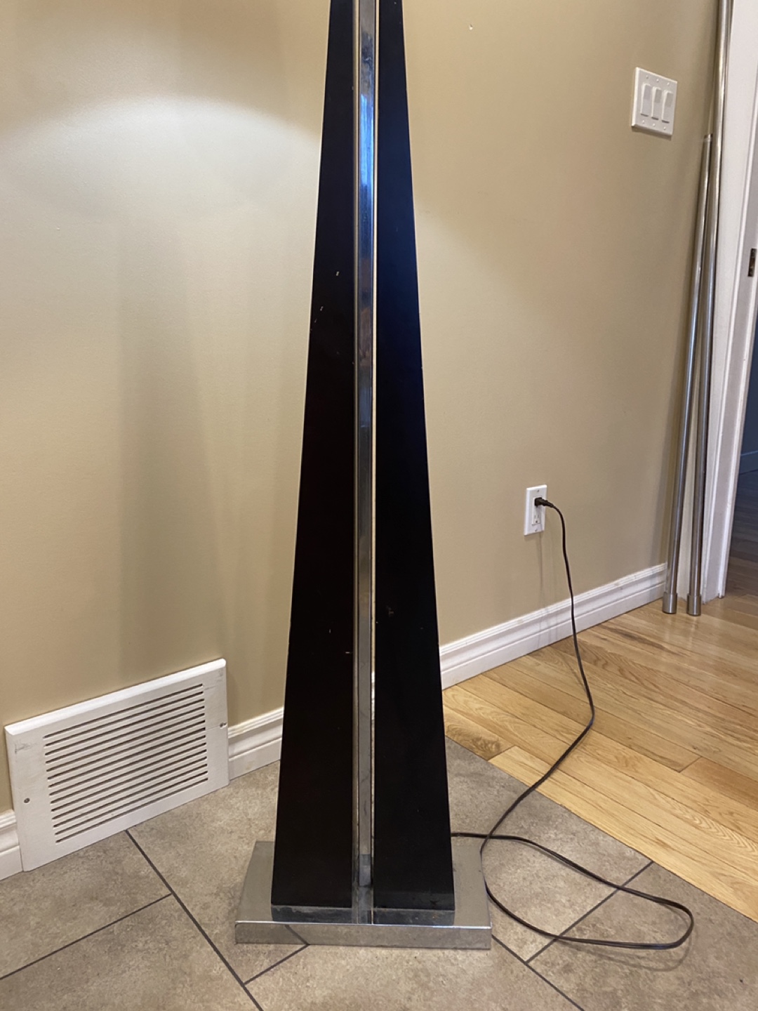 Luxury Modern Floor Lamp (CAN DELIVER) - photo 4