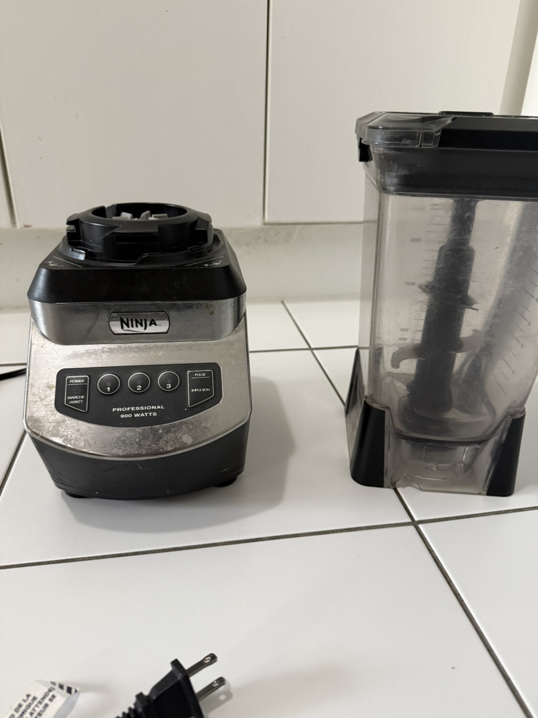 Ninja Professional 600-Watt Blender