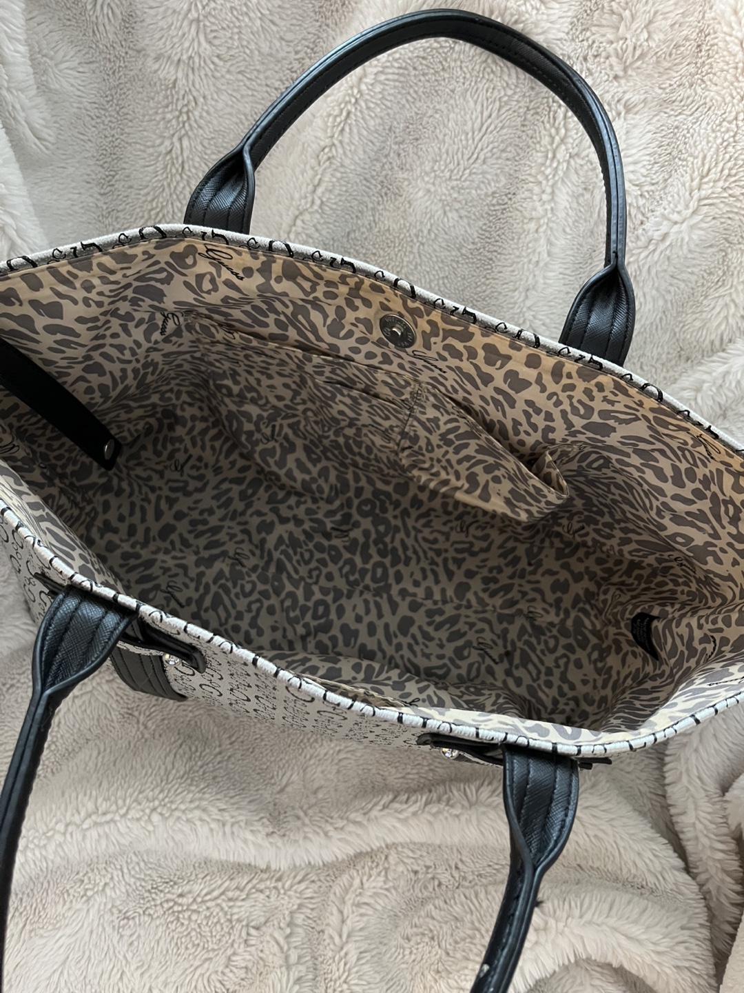 Guess Silver and Black Tote Bag - photo 3