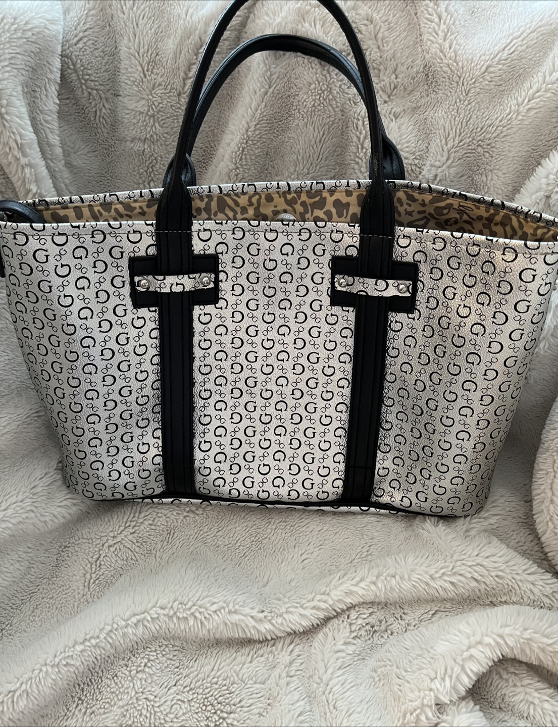 Guess Silver and Black Tote Bag - photo 2