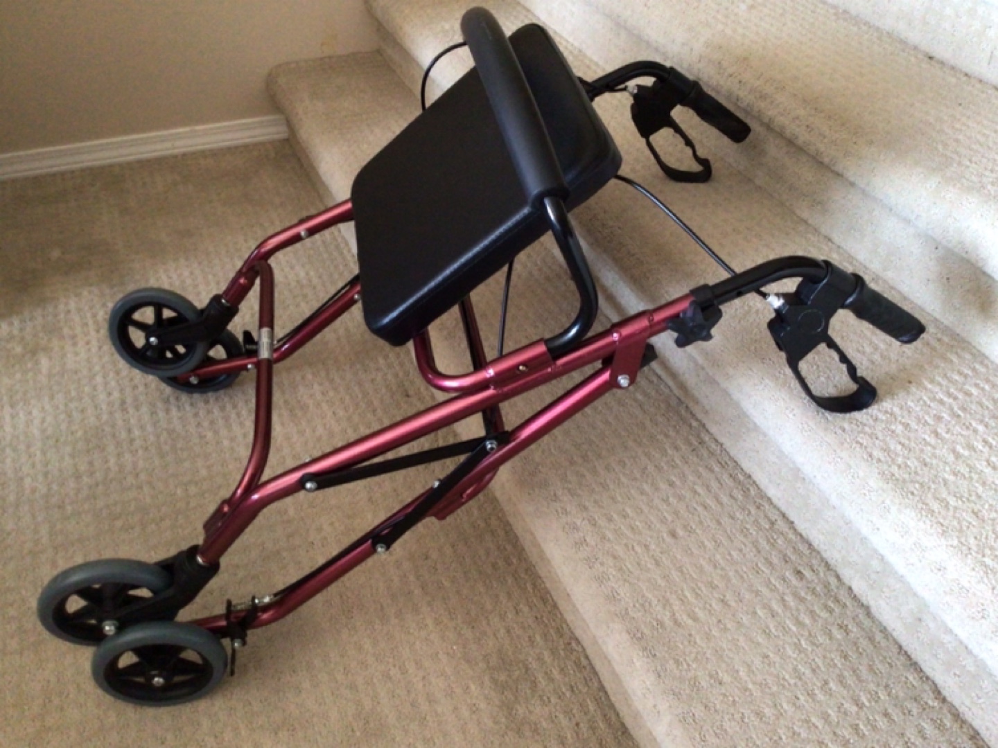 ROLLATOR WALKER - photo 2