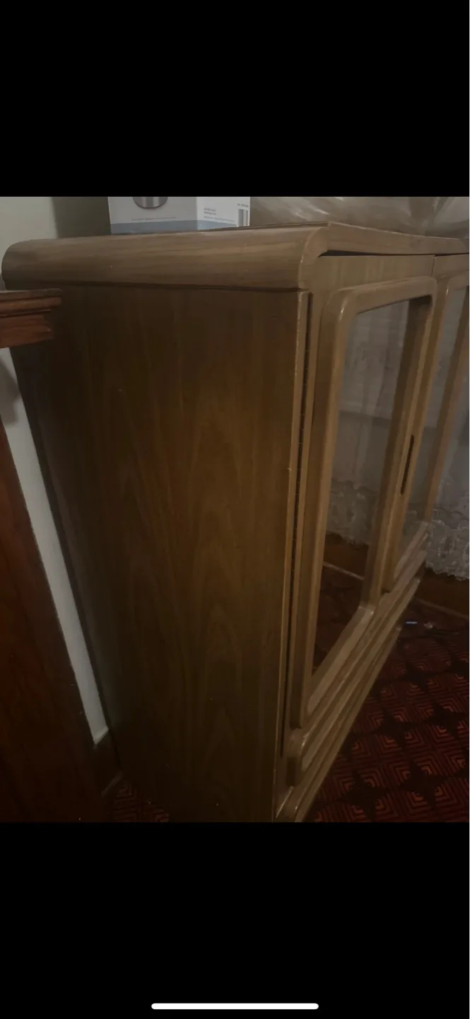 Vintage Wooden Curio Cabinet with Mirrored Doors image indicator(3)