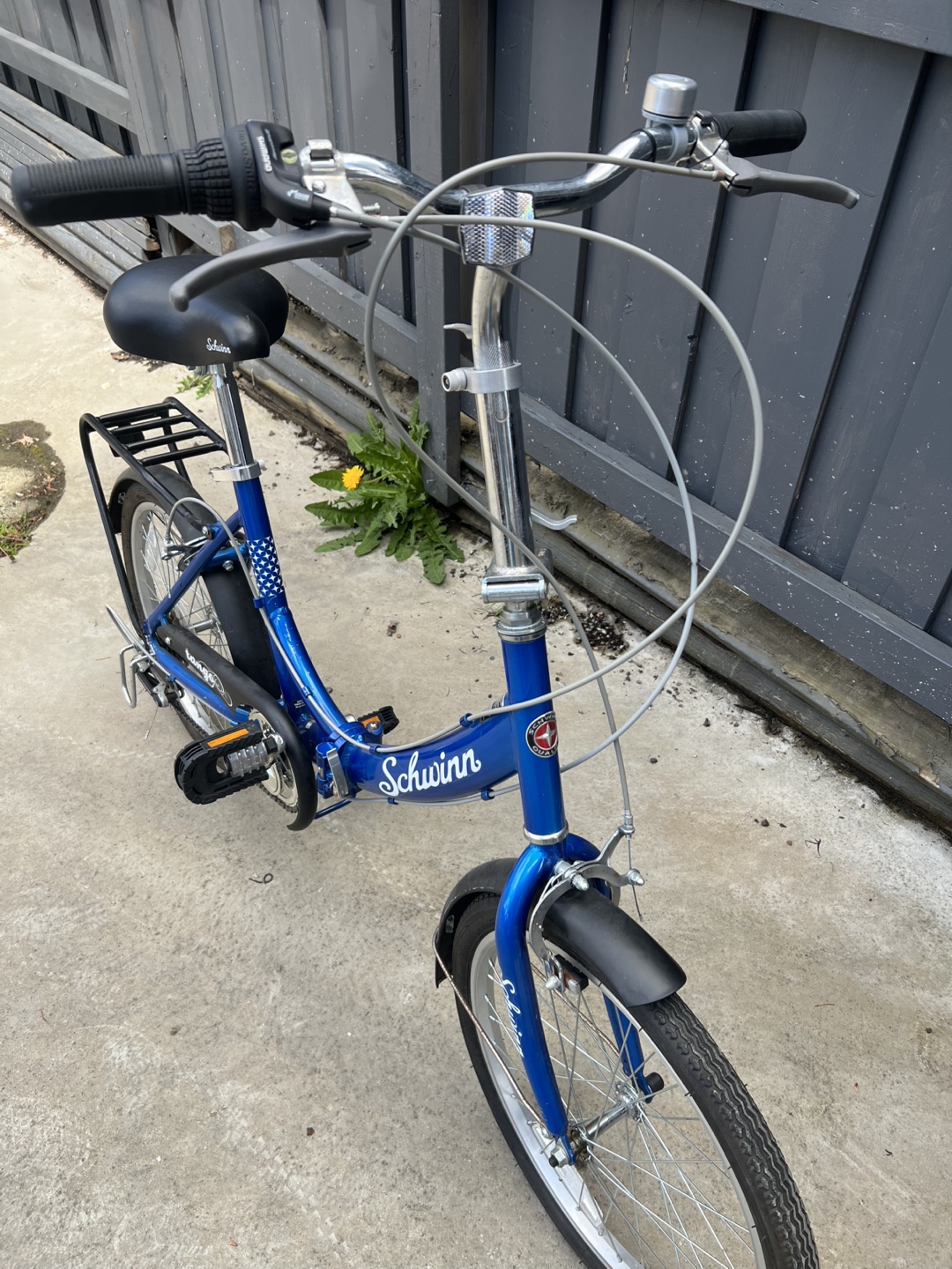 Schwinn 20-inch Folding Bike - photo 3