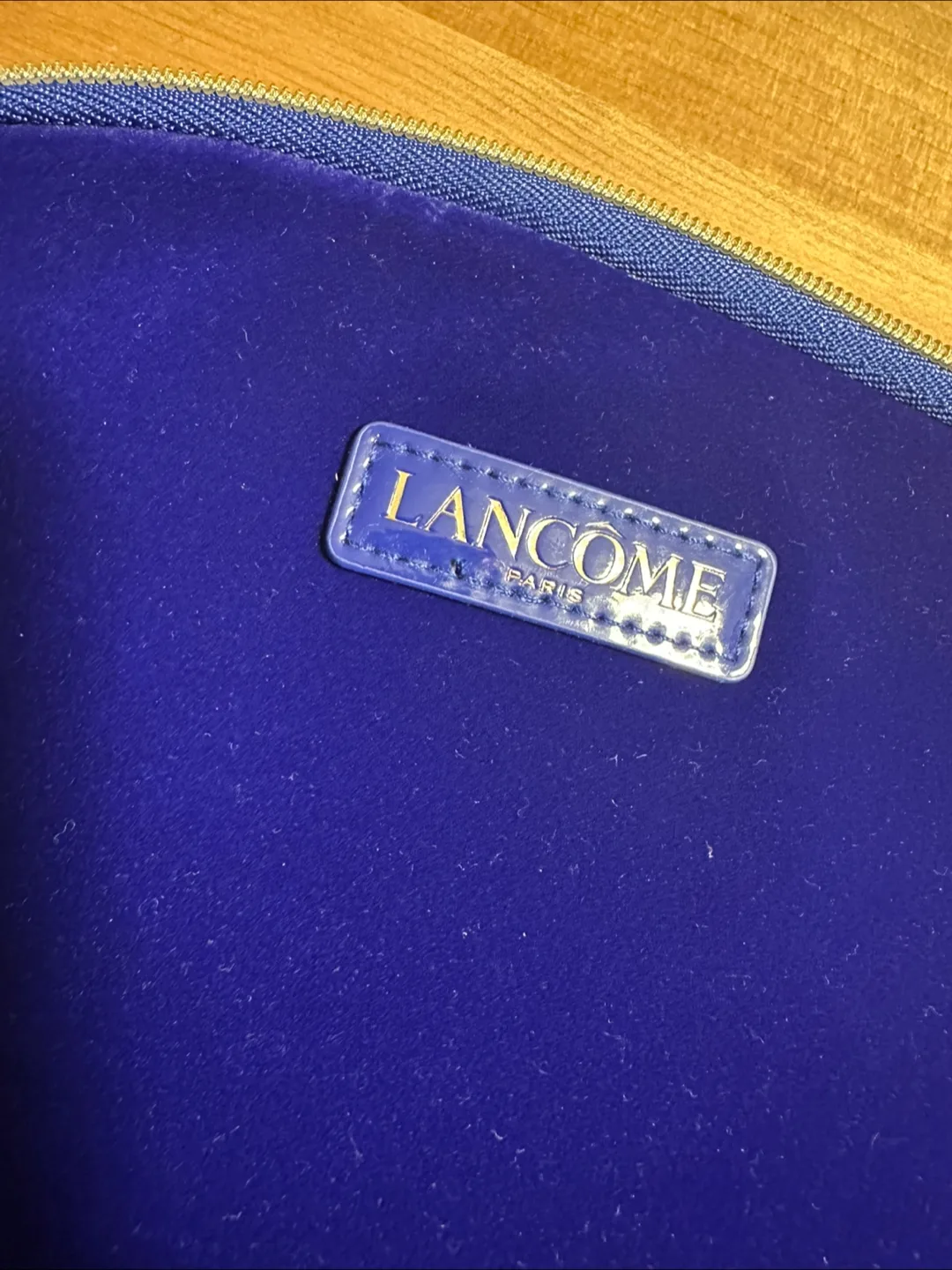Lancôme Paris Blue Velvet Cosmetic Bag image indicator(3)