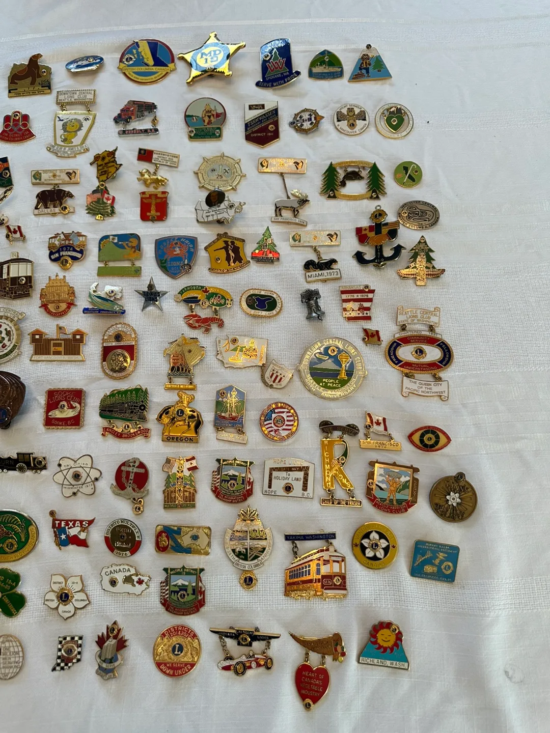 Large Collection of Lions Club Lapel Pins thumbnail