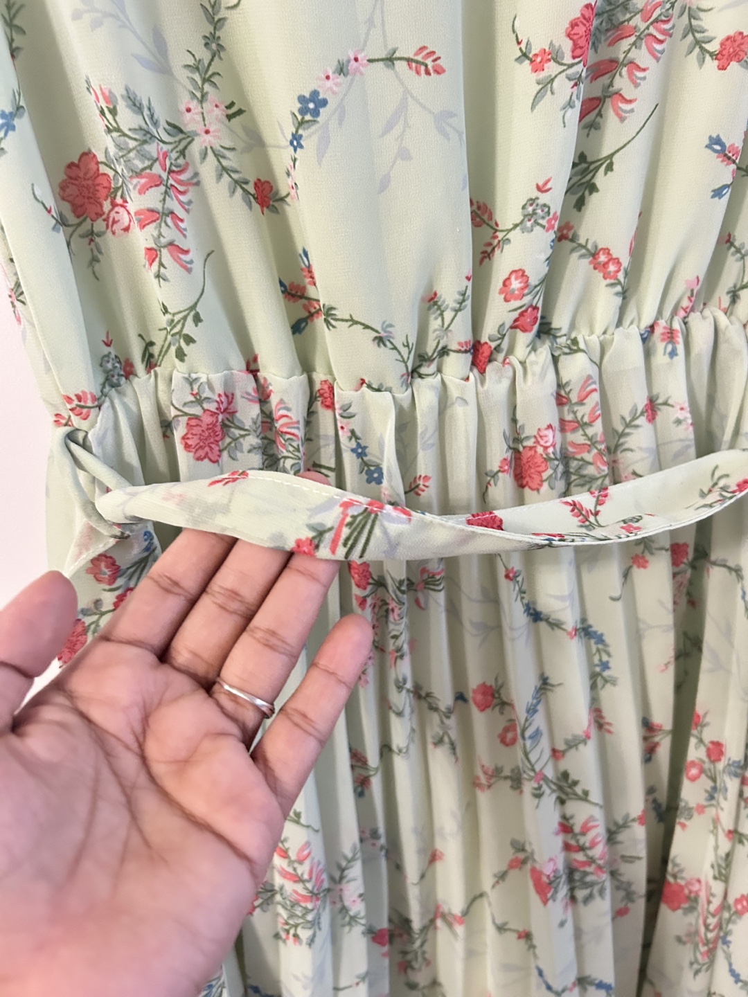 Not brand new Floral Maxi Dress - Size - photo 2