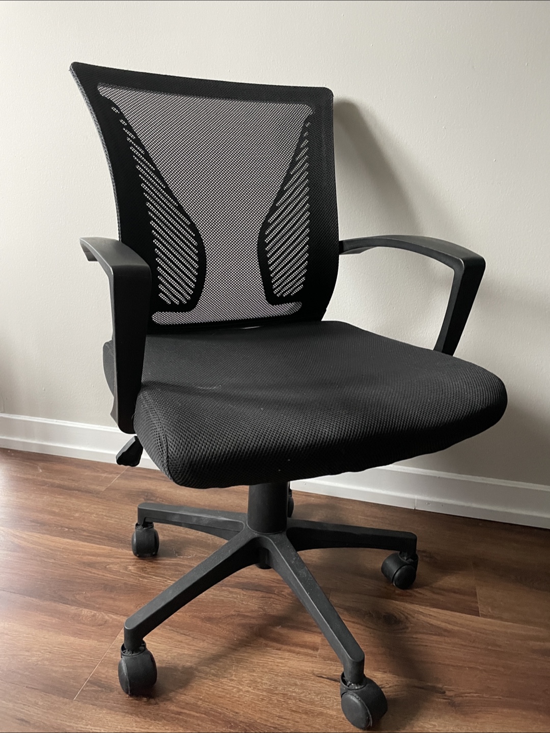 Black Mesh Office Chair