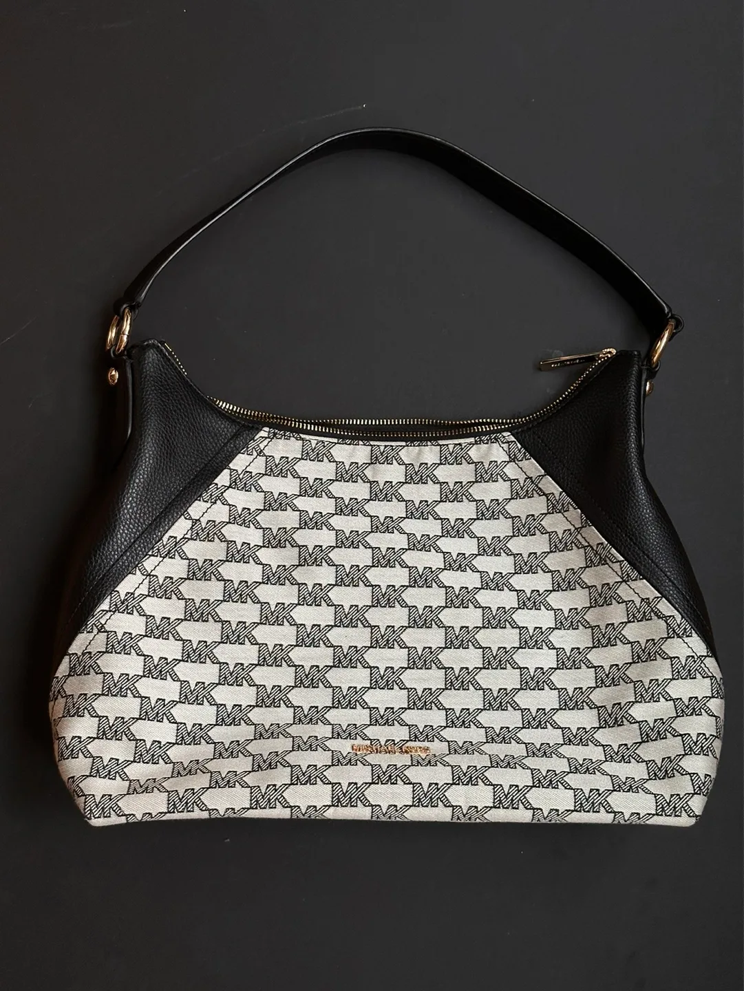 Michael Kors Shoulder Bag thumbnail