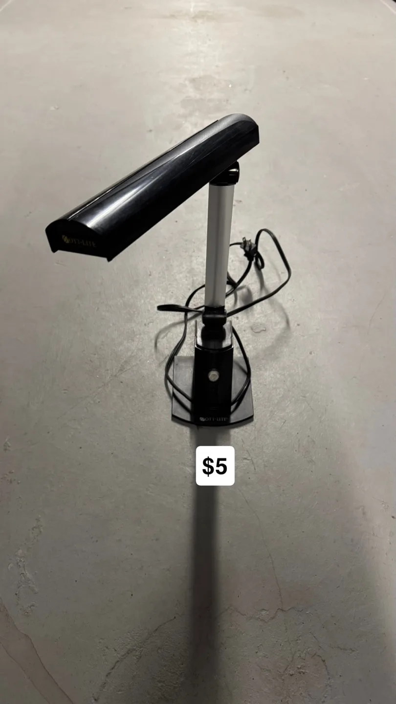 OttLite Desk Lamp thumbnail