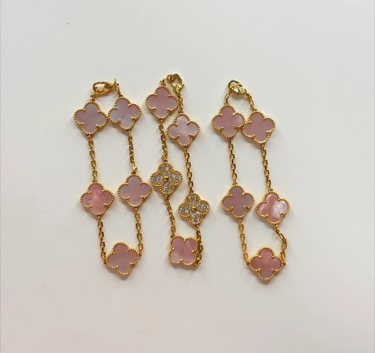 18K gold filled pink and gold clover bracelets image indicator(2)