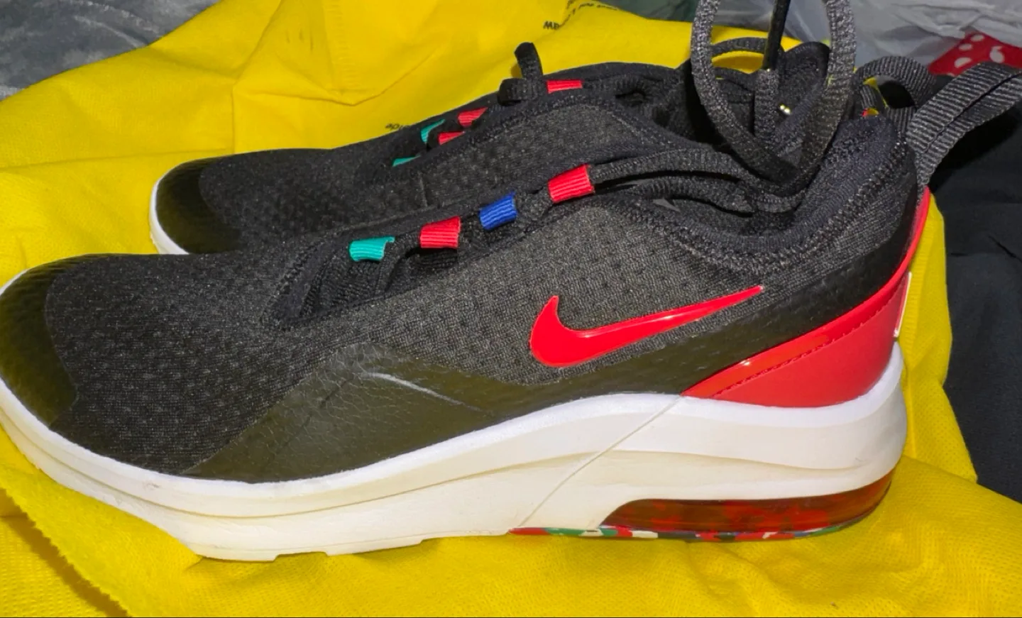 Nike Air Youth Running Shoes - Size 4.5Y thumbnail