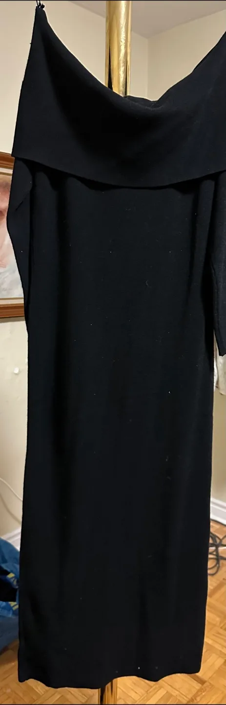 Wilfred Artizria black off-the-shoulder midi sweater dress image indicator(2)