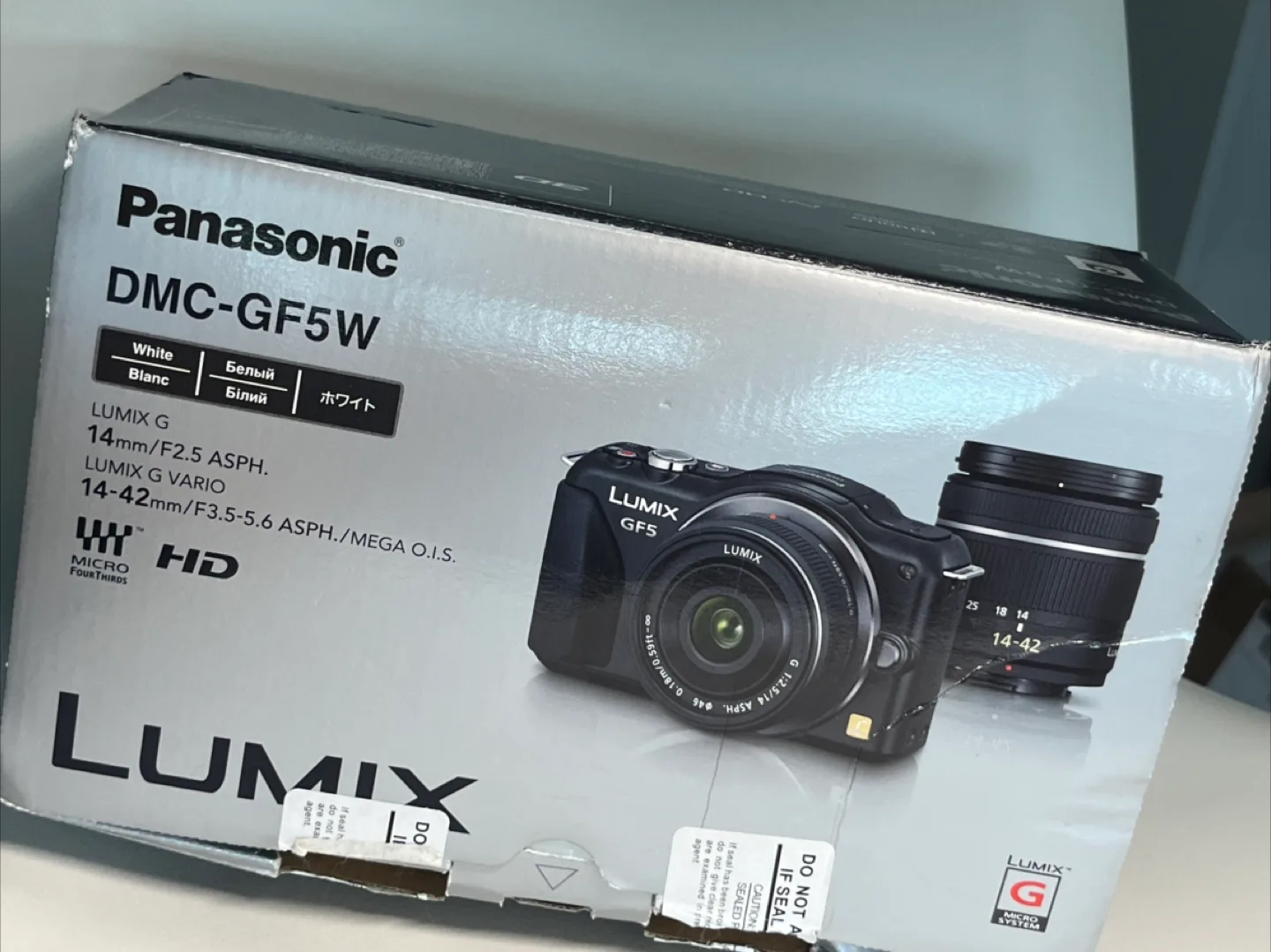 Lumix DMC-GF5 Mirrorless Camera with 14mm and 14-42mm Lenses thumbnail