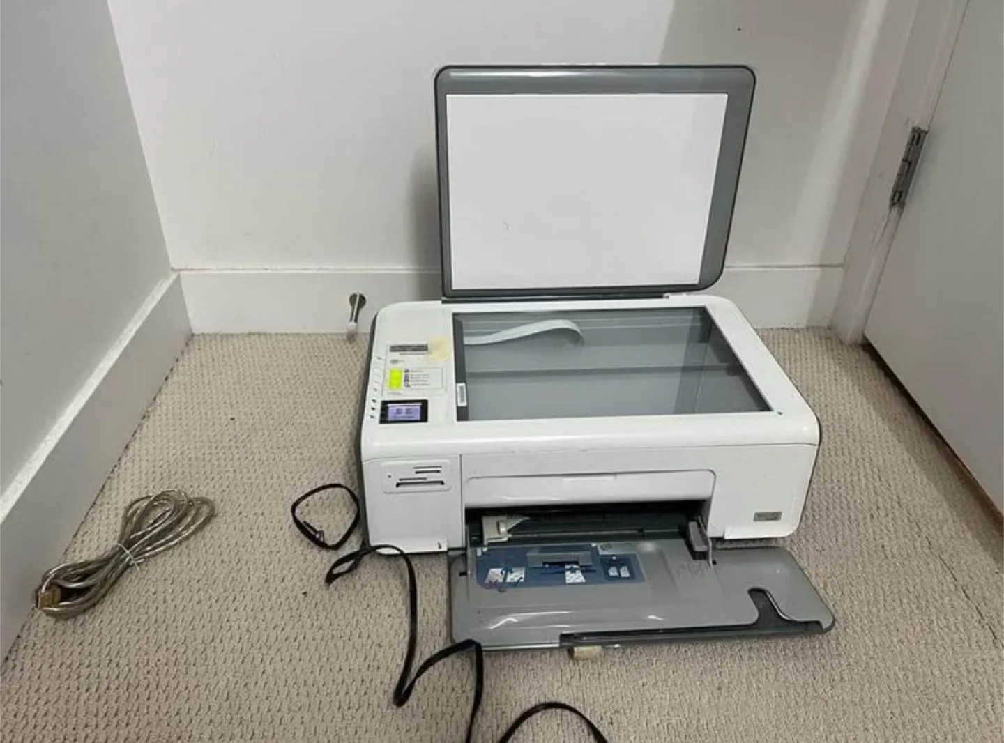 HP Photosmart C4210 All-in-One Printer thumbnail