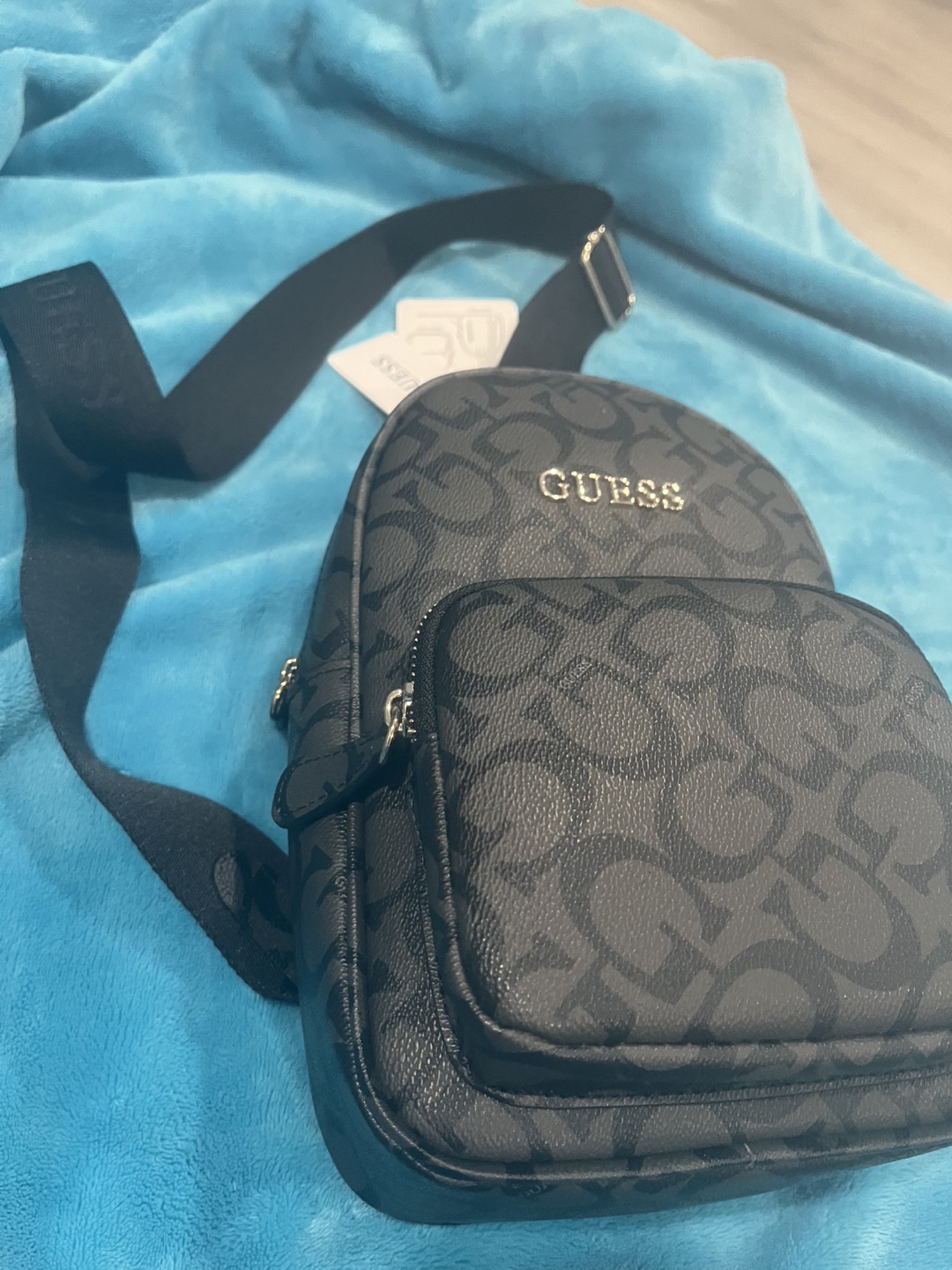 GUESS Black Mini Backpack Crossbody Bag - photo 3