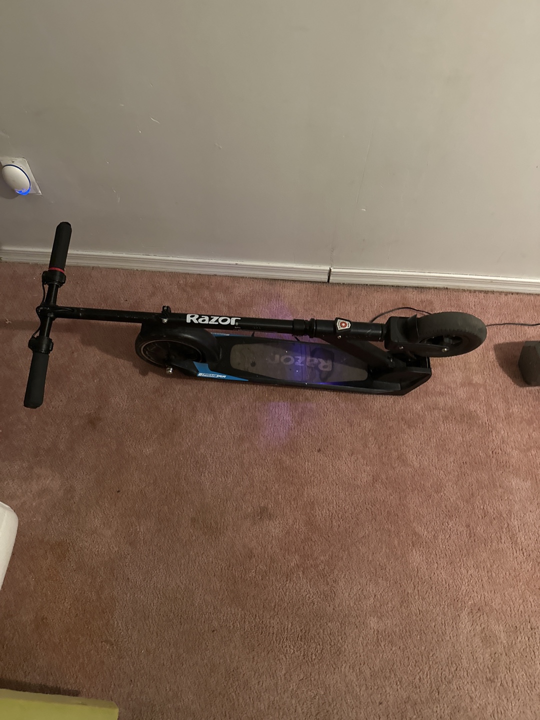 Razor E Prime Air Electric Scooter - photo 5
