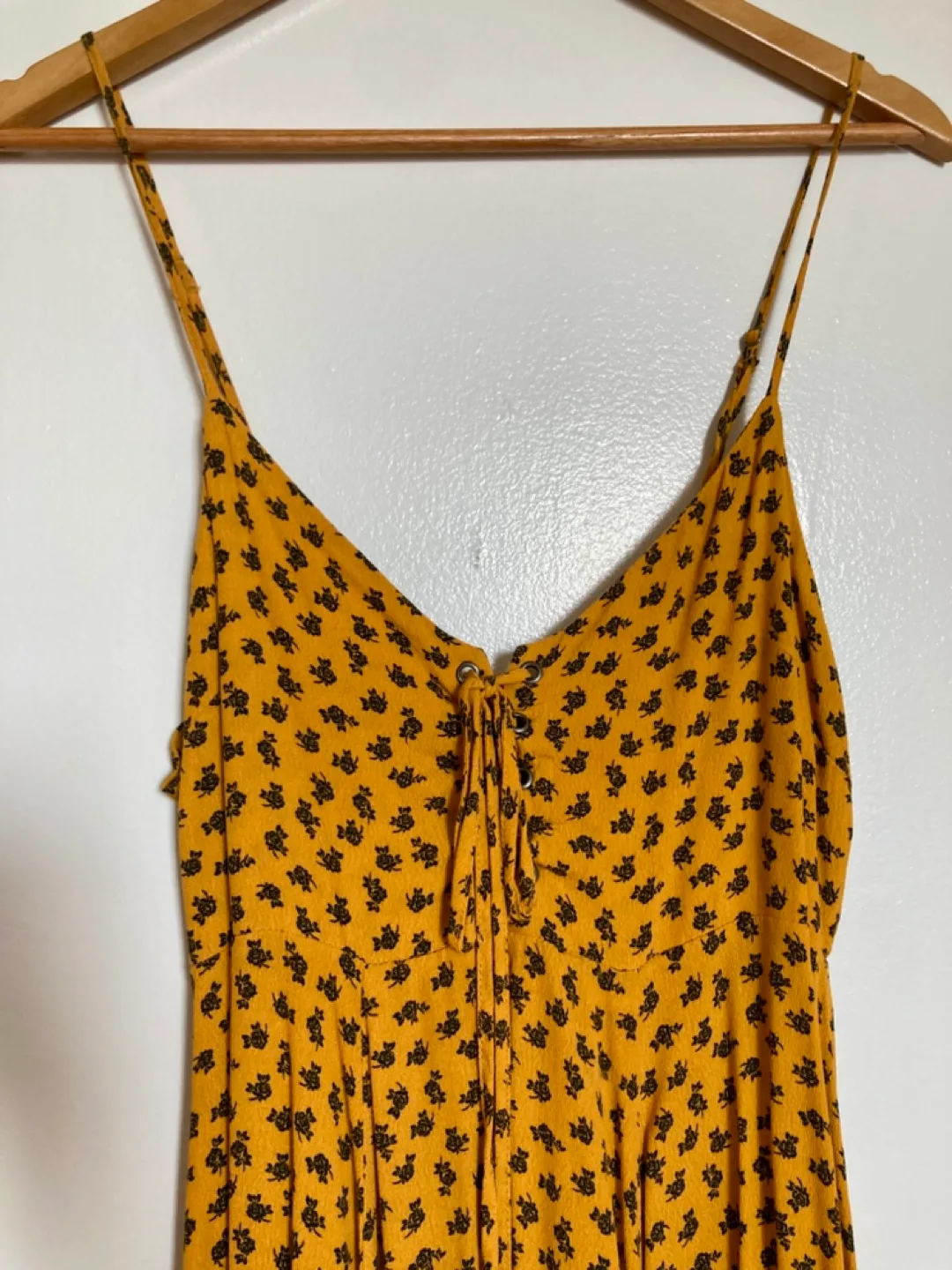 Forever 21 Mustard Yellow Floral Sundress Size Large thumbnail