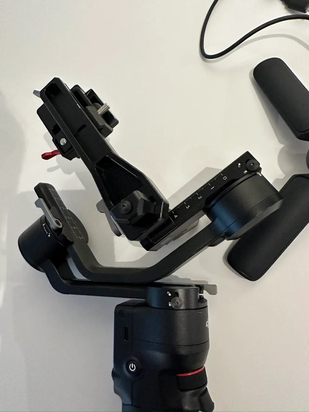 DJI RS 3 Mini Gimbal Stabilizer image indicator(4)