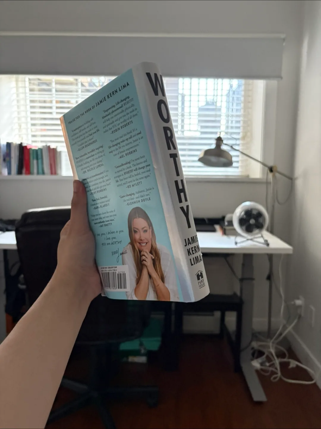 Worthy By Lima image indicator(2)