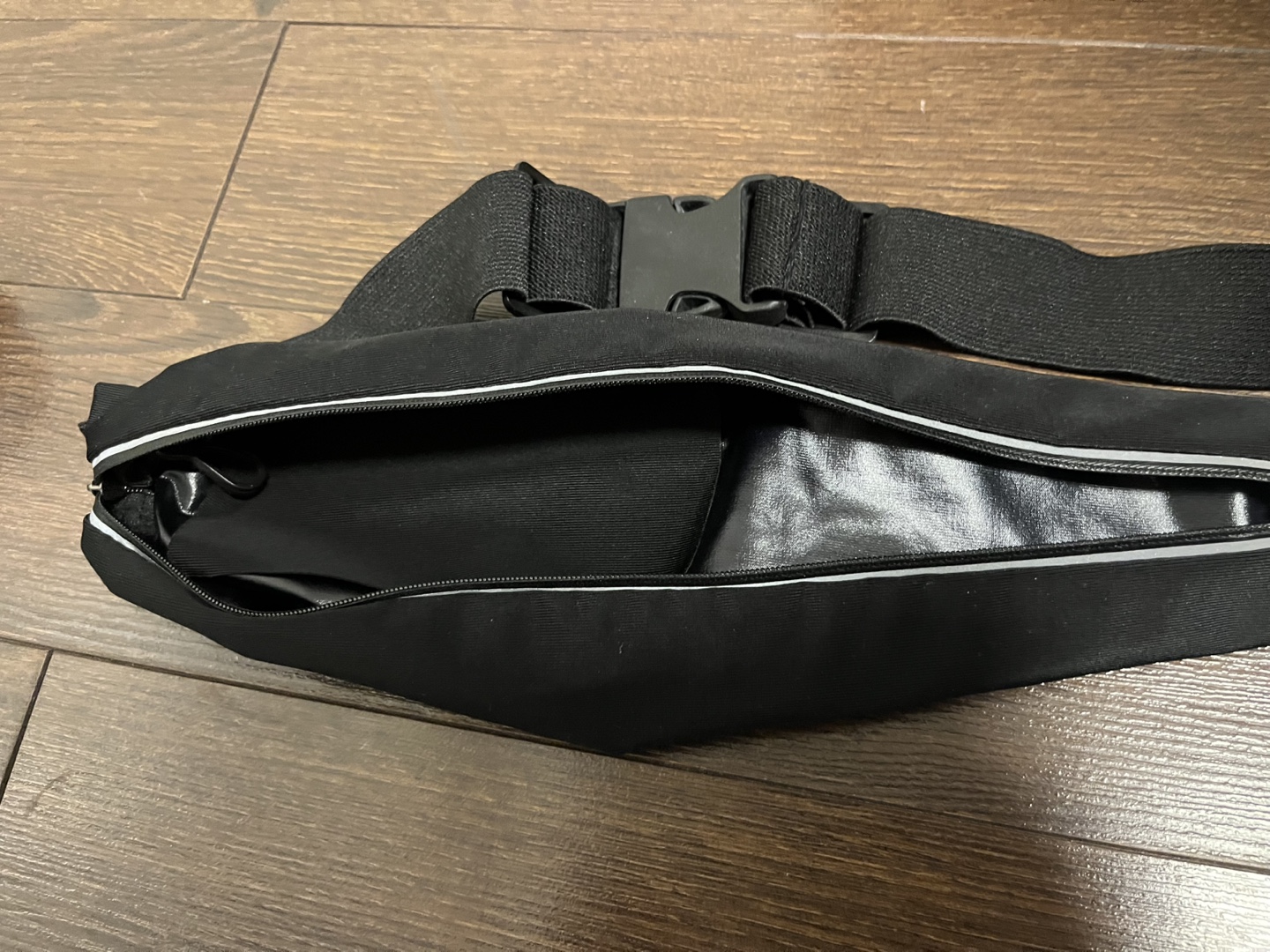 Black Running Belt/Waist Bag - photo 2