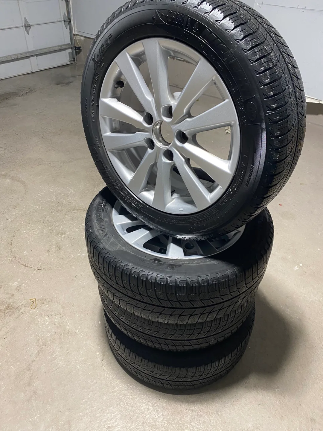 16" Silver Alloy Winter Tire & Rim