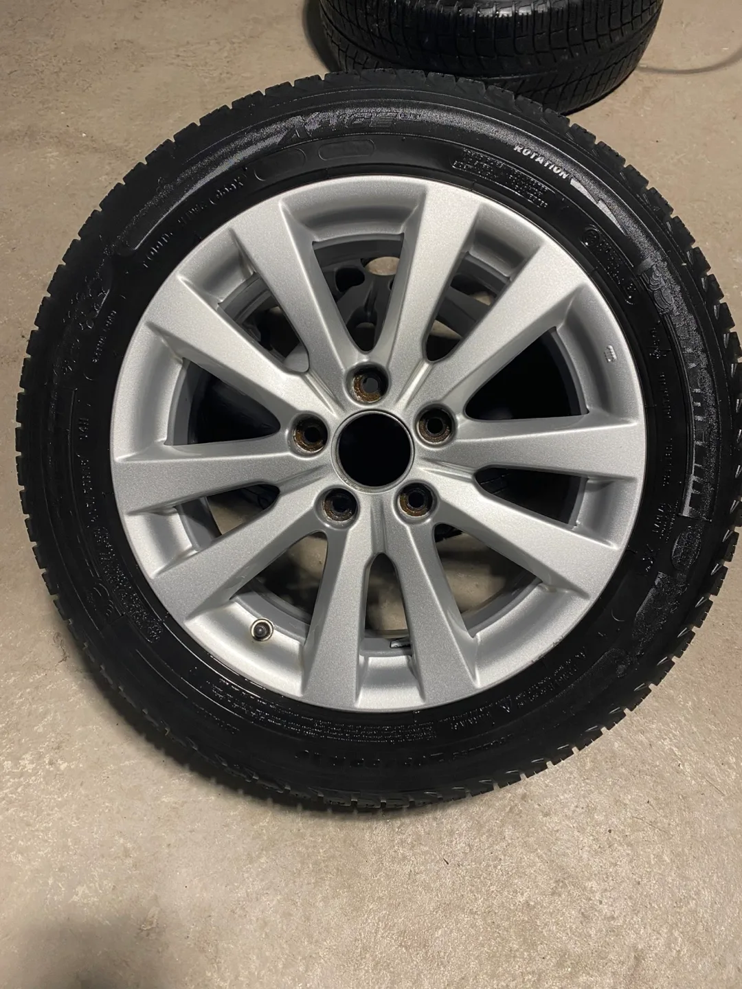 16" Silver Alloy Winter Tire & Rim image indicator(4)