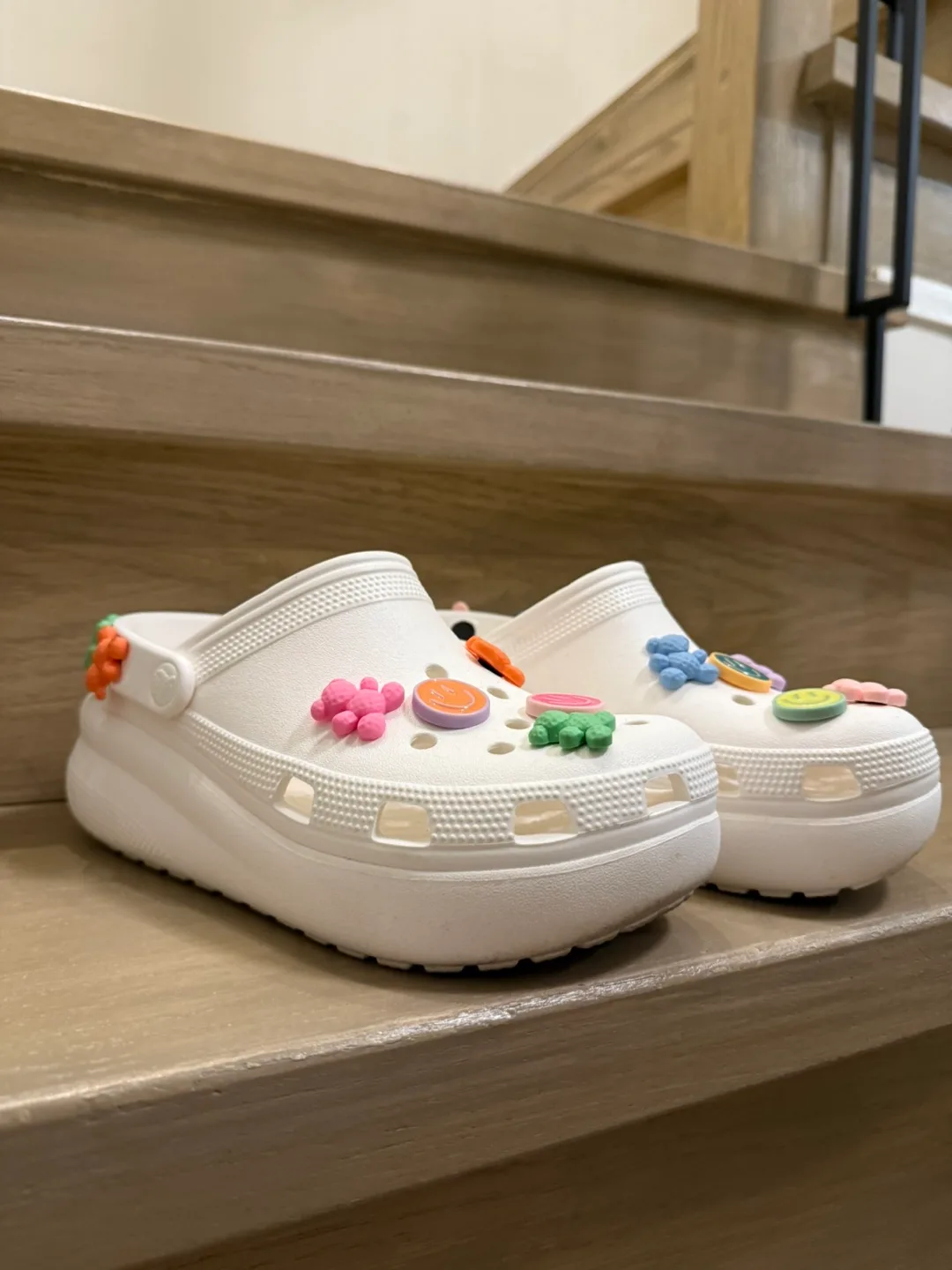 Crocs Classic Platform Clog with Jibbitz size J5 or 36 thumbnail