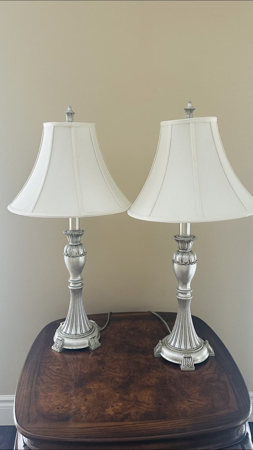 Pair of Elegant Table Lamps with Off-White Shades