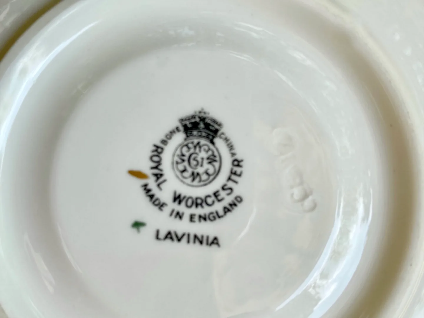 Beautiful Vintage Royal Worcester Lavinia Blackberry Bone China image indicator(8)