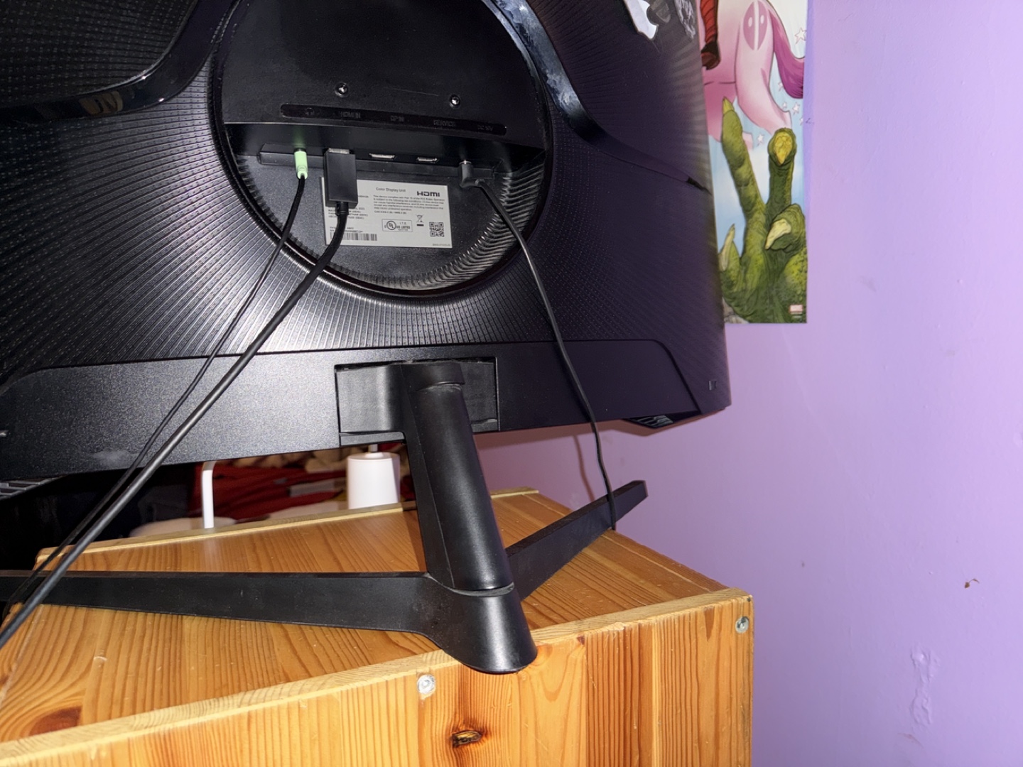 Samsung Odyssey G5 32-Inch Curved Gaming Monitor - photo 2