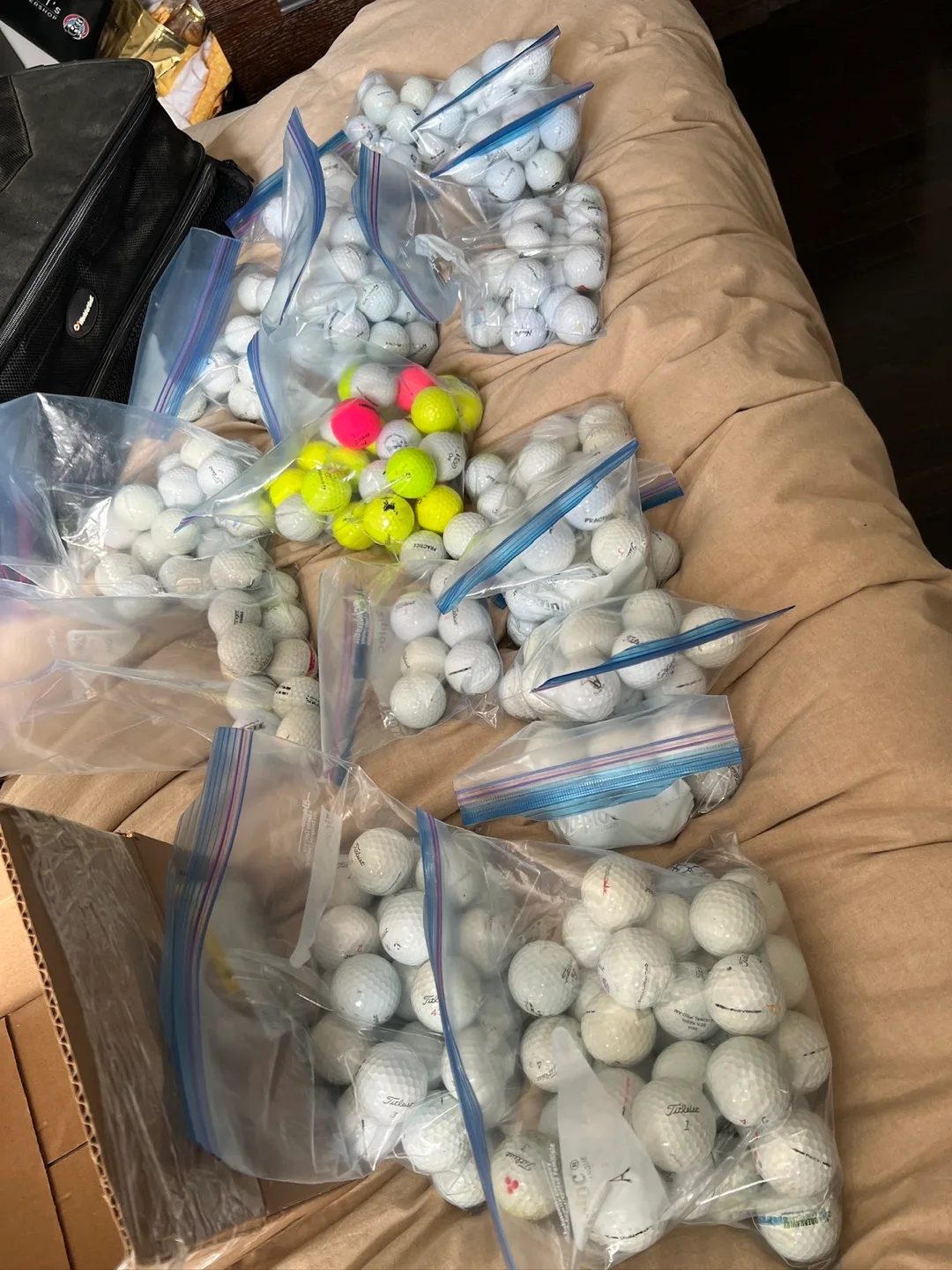 Bulk Used Golf Balls thumbnail