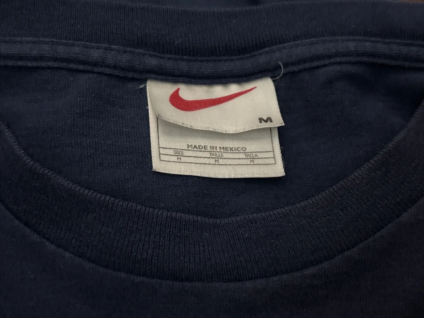 Vintage Nike Basketball T-Shirt image indicator(2)