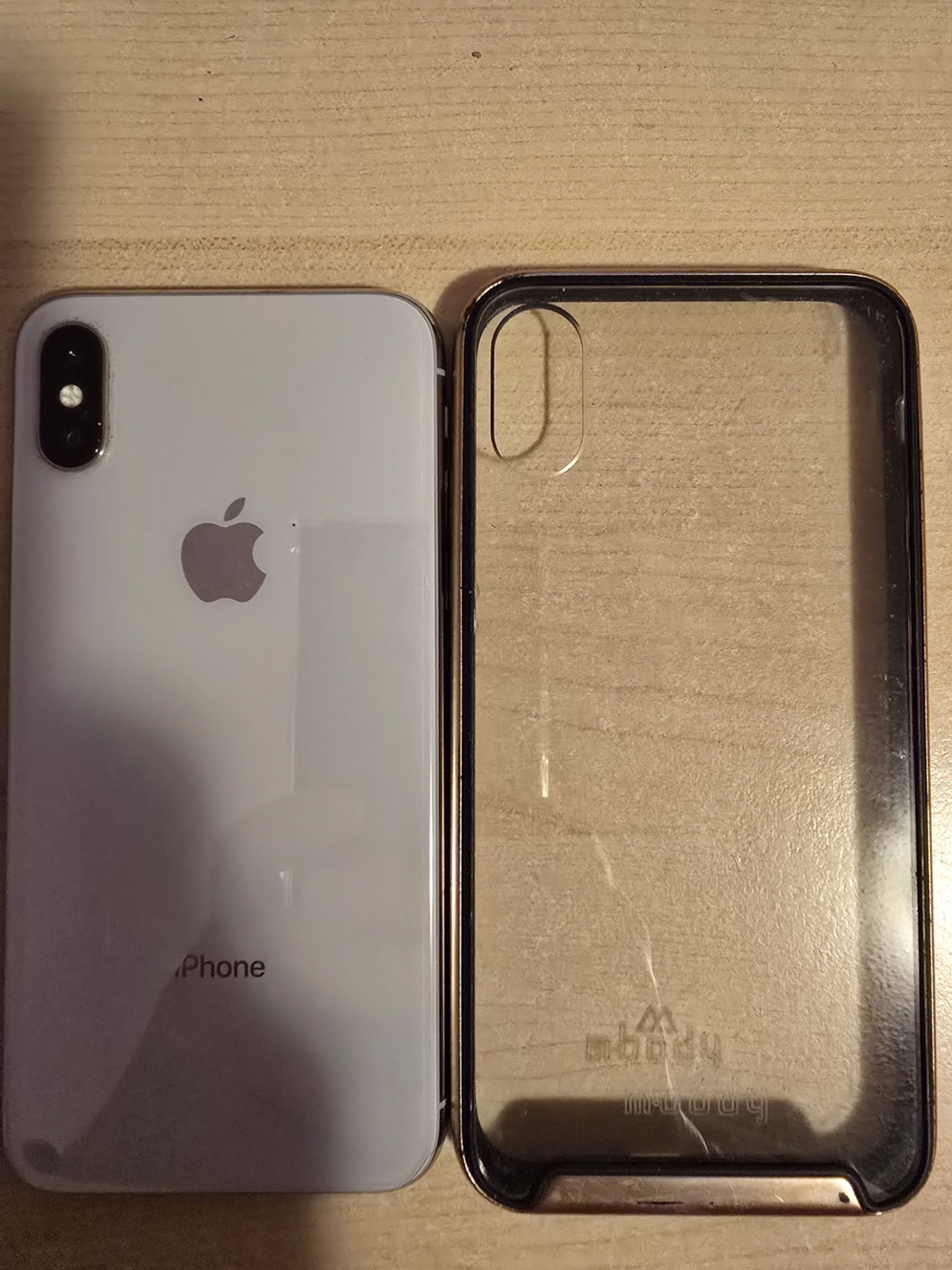 iPhone X with Case - photo 3