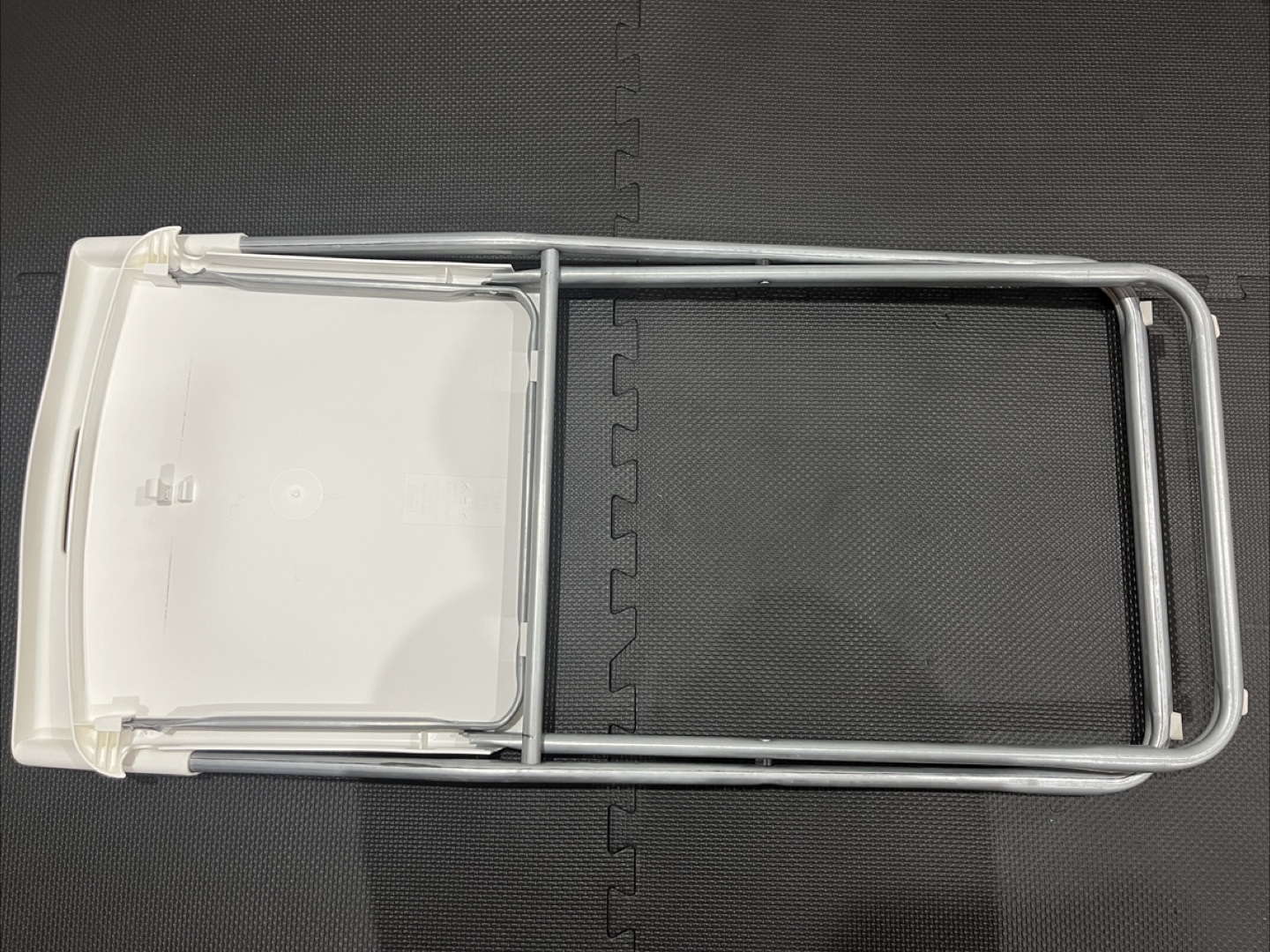 IKEA Foldable Chair - photo 3