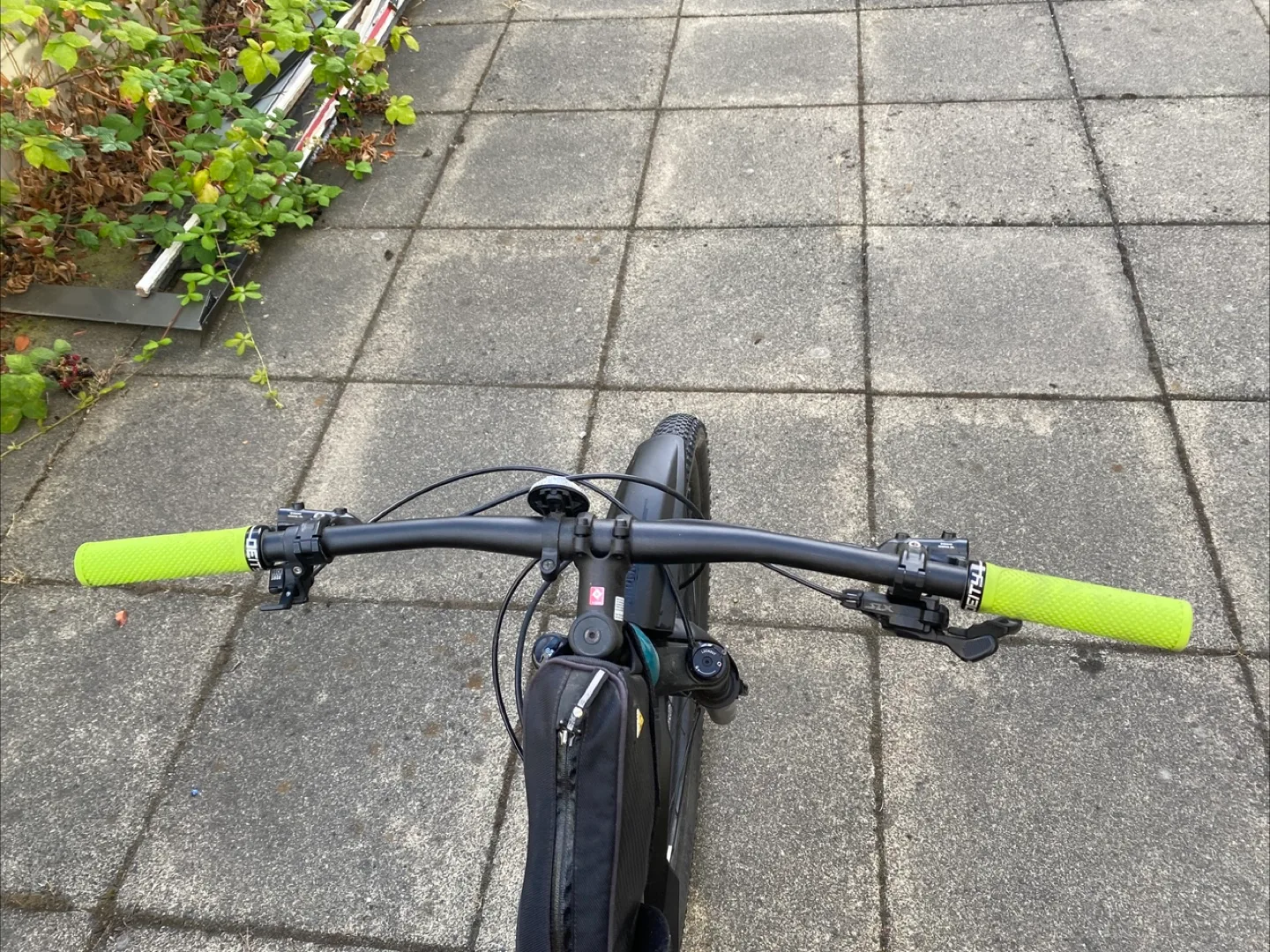 Trek X-Caliber 9 MTB image indicator(3)