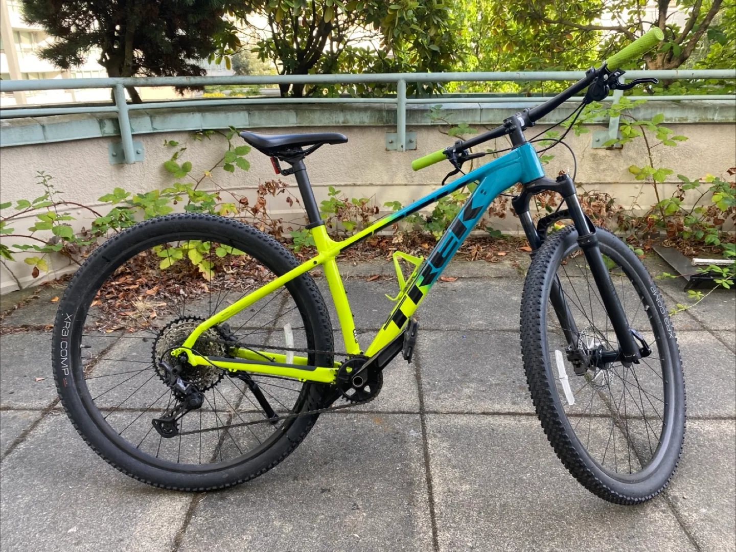 Trek X-Caliber 9 MTB image indicator(8)