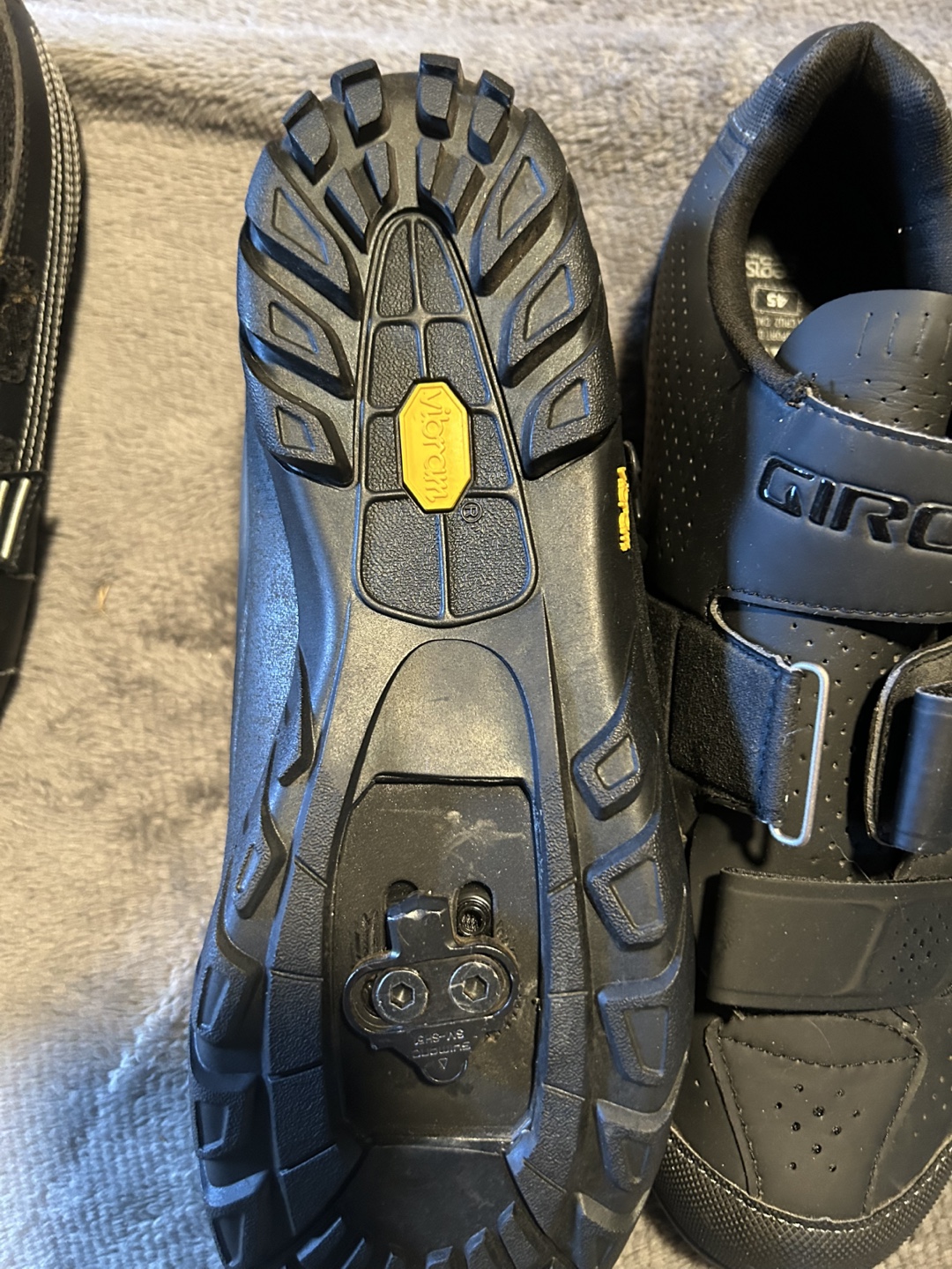Shimano and Giro Cycling Shoes - Size 10.5 - photo 5