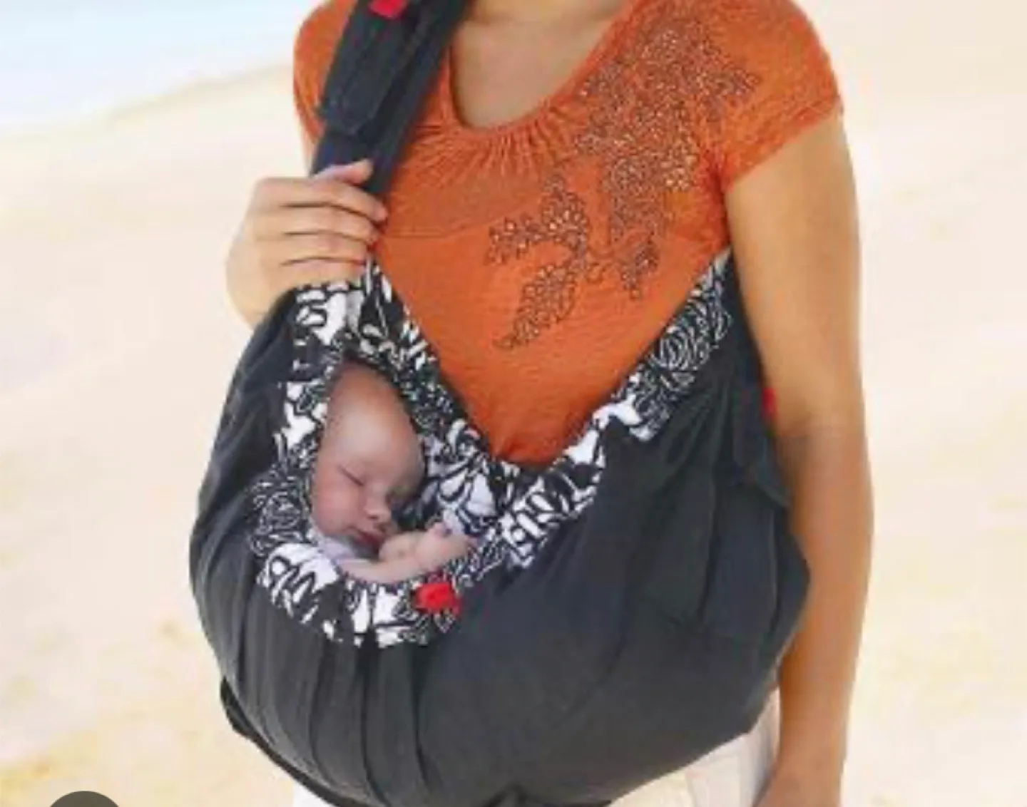 Munchkin Jellybean Cargo Sling Baby Carrier image indicator(2)