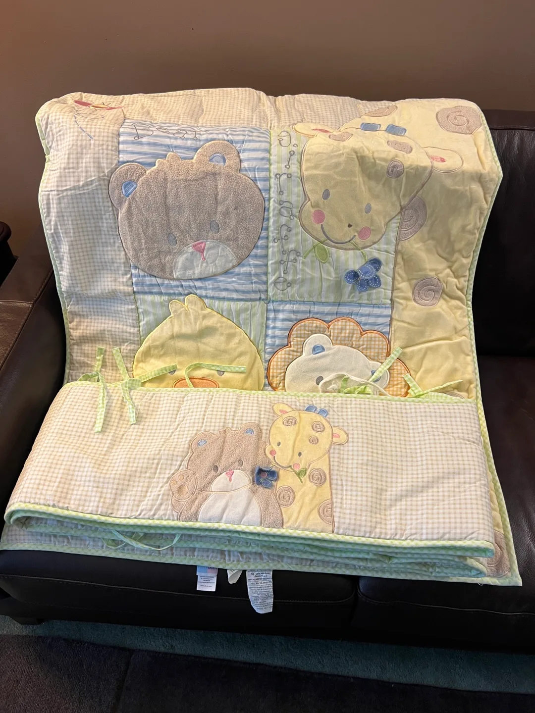 Adorable Baby Crib Bedding Set - Animals Theme image indicator(2)